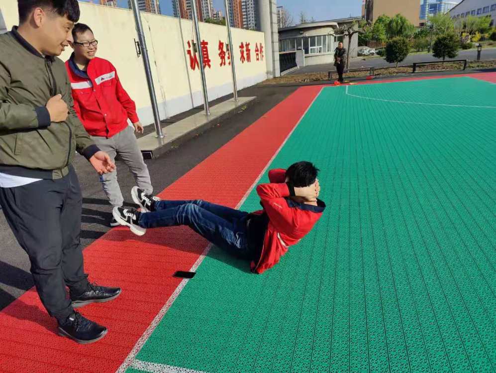 活动1.jpg 活动1.jpg