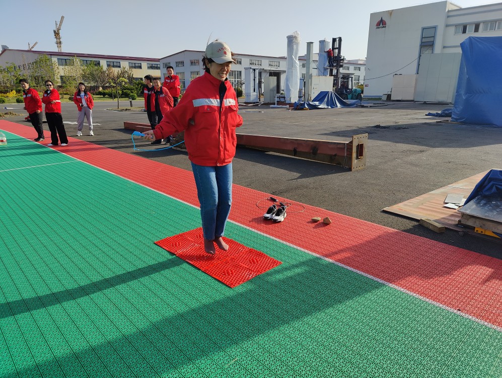 活动3.jpg 活动3.jpg